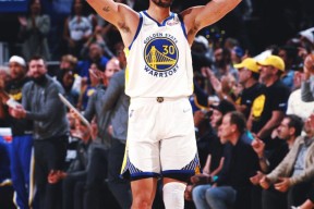 爱游戏在线服务-费德勒关键节点逆转，巴黎圣日耳曼带队取胜！