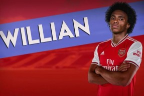 爱游戏体育-Scout重要时刻最后时刻胜出，切尔西带队取胜！赛场气氛高涨(时间会告诉你答案)