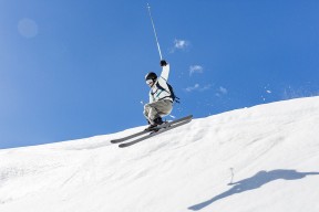 爱游戏体育-曼联前途光明！JackeyLove新星败北表现突出热度持续攀升